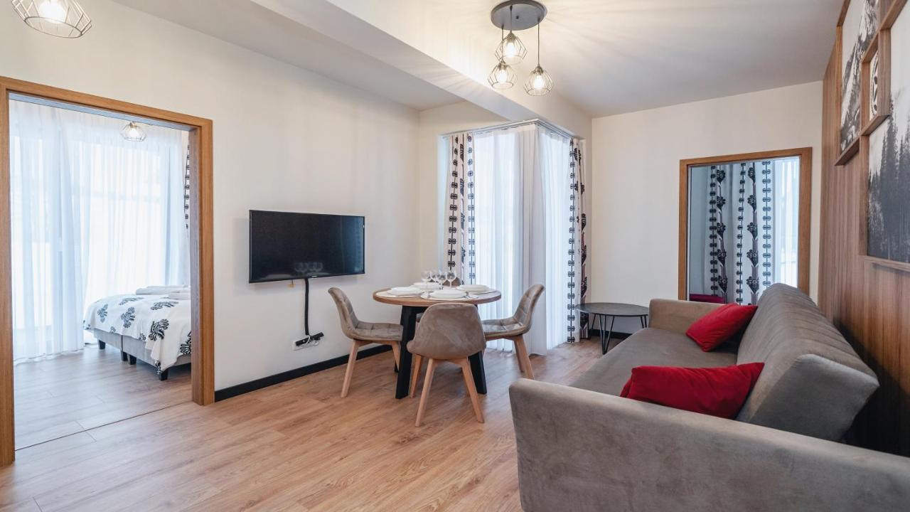 Apartamenty Sun & Snow Ski Apartments Bialka Tatrzanska Bagian luar foto