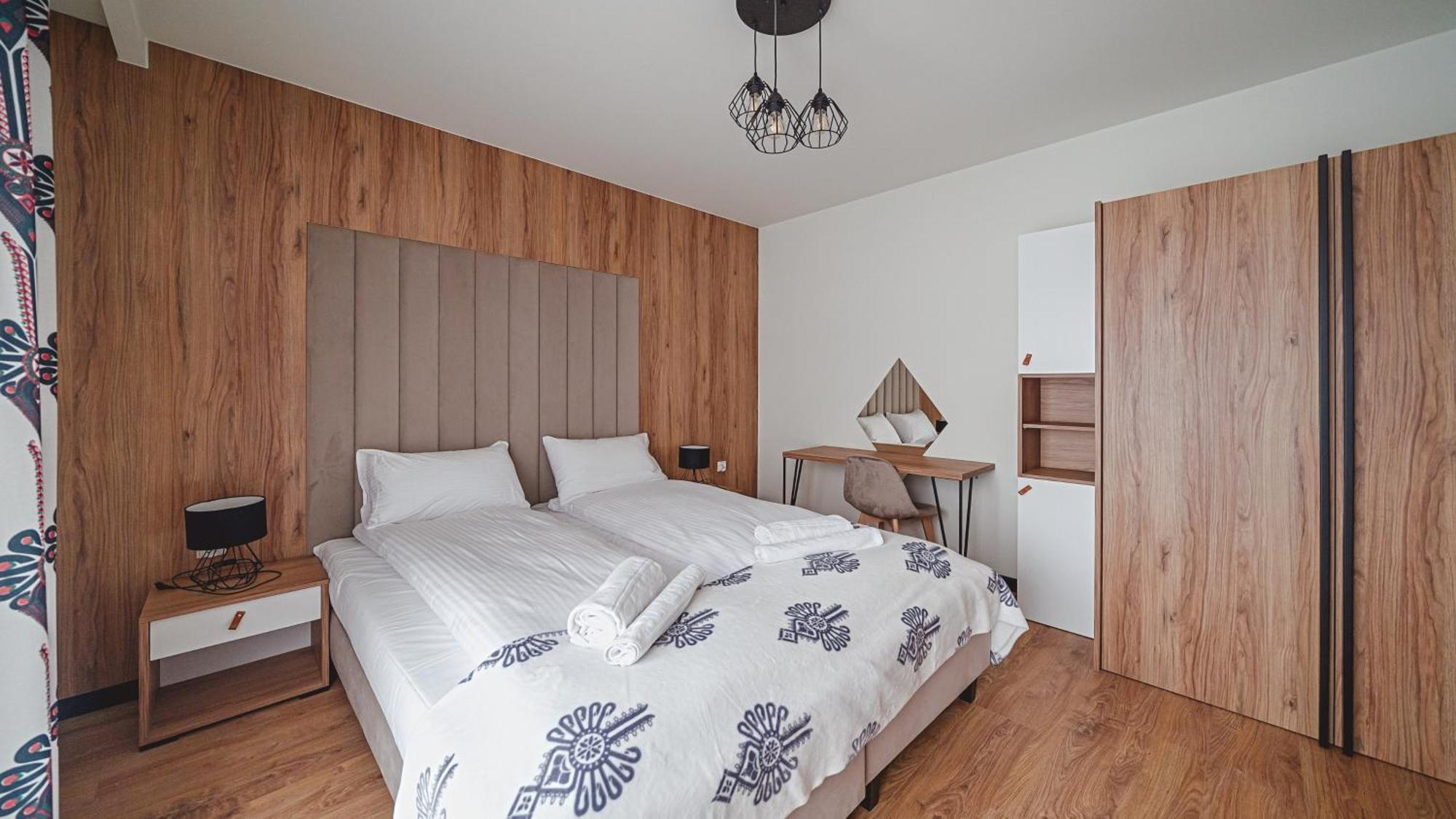 Apartamenty Sun & Snow Ski Apartments Bialka Tatrzanska Bagian luar foto